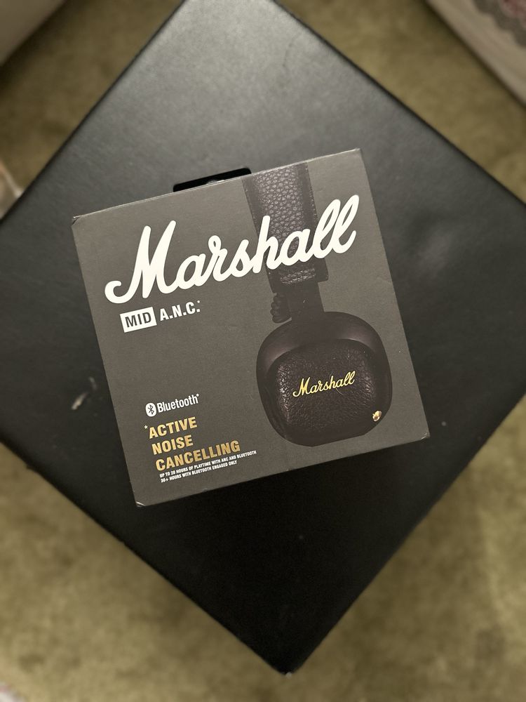 Auscultadores Bluetooth Marshall Mid A.N.C.