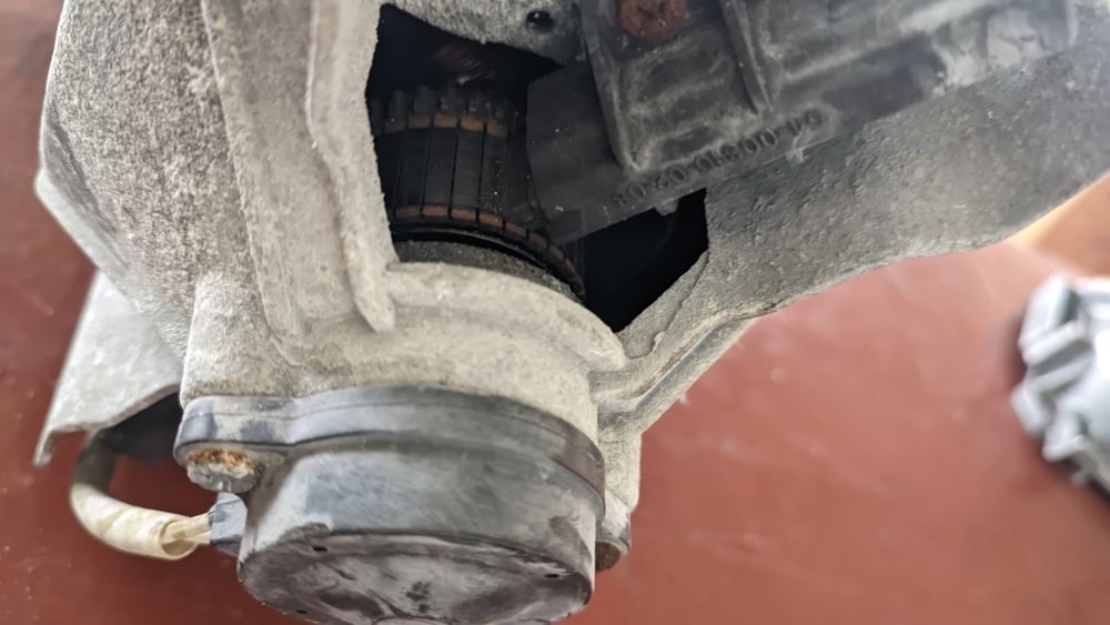 Продам мотор від пральної машини Whirlpool