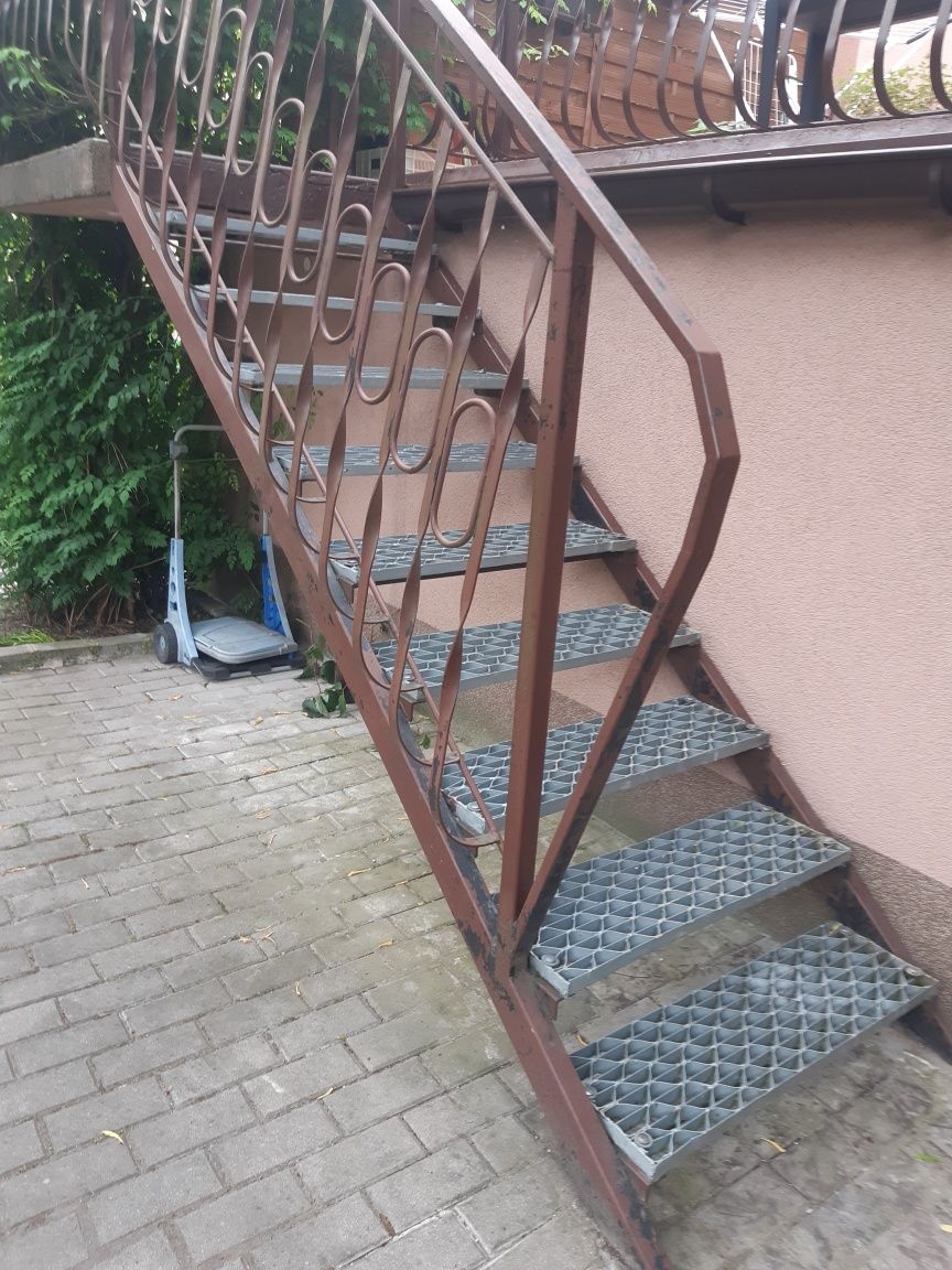 Schody ażurowe ocynkowane 9 stopniowe zewnętrzne .Schody na ogród