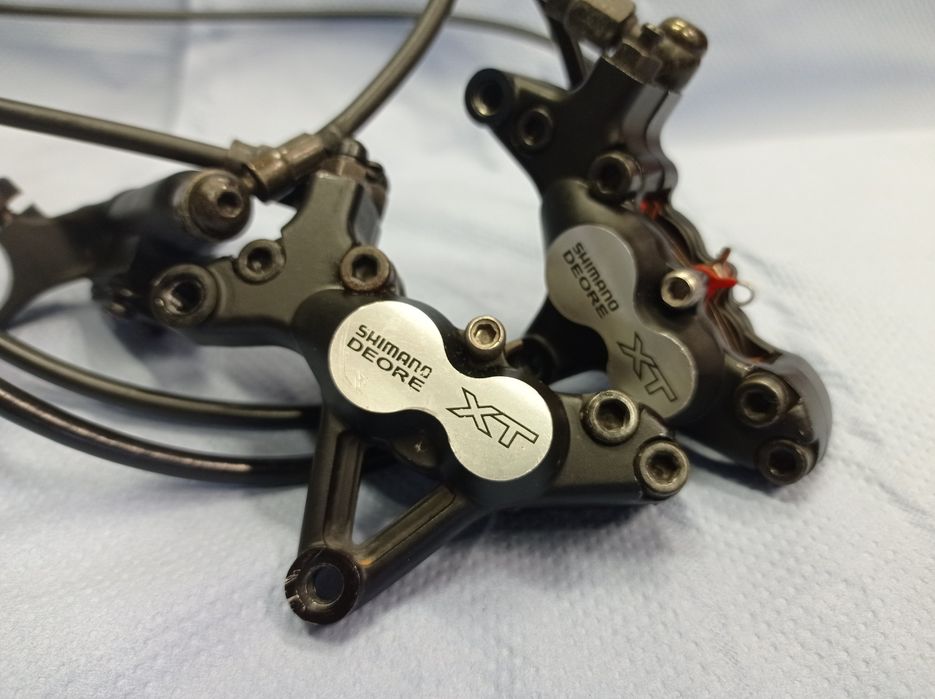 Hamulce tarczowe hydrauliczne Shimano deore xt m755 czterotłoczkowe