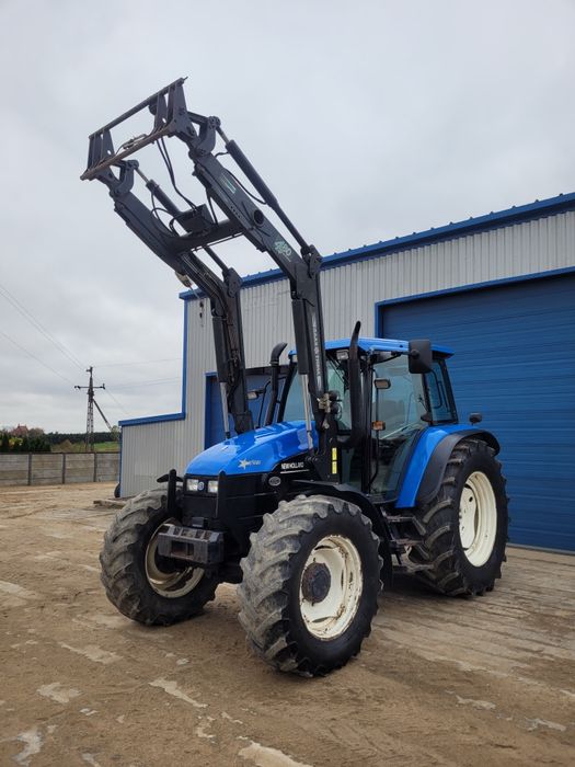 New Holland TS 115 6 cyl. TURBO Tur ładowacz czołowy stan BDB nie Case