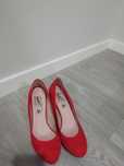 Sapatos salto alto