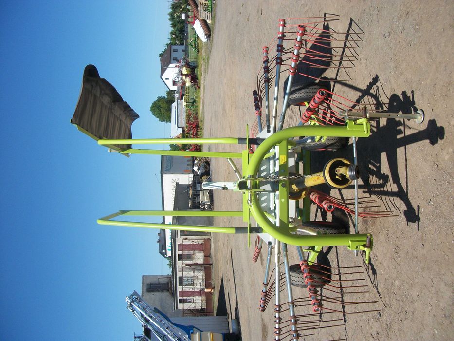 Zgrabiarka Claas LINER 470 S  550 T