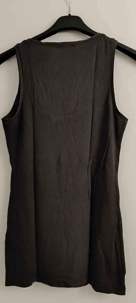 Top sem mangas preto Tezenis com renda Tamanho S. Usado
