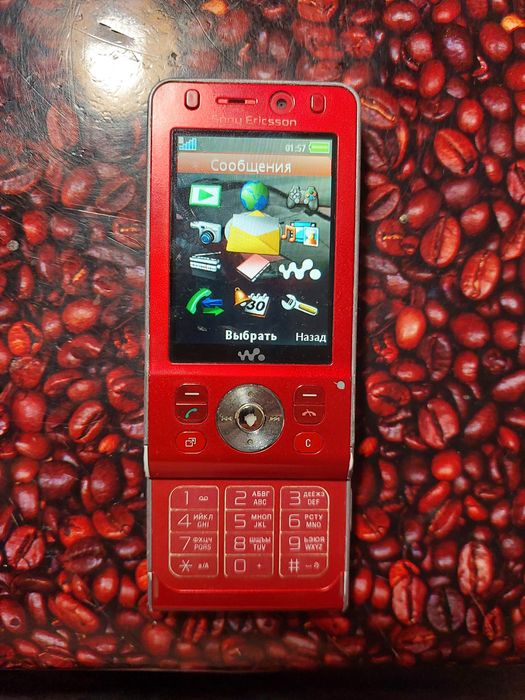 Продаю колекционный Sony Ericsson w910i