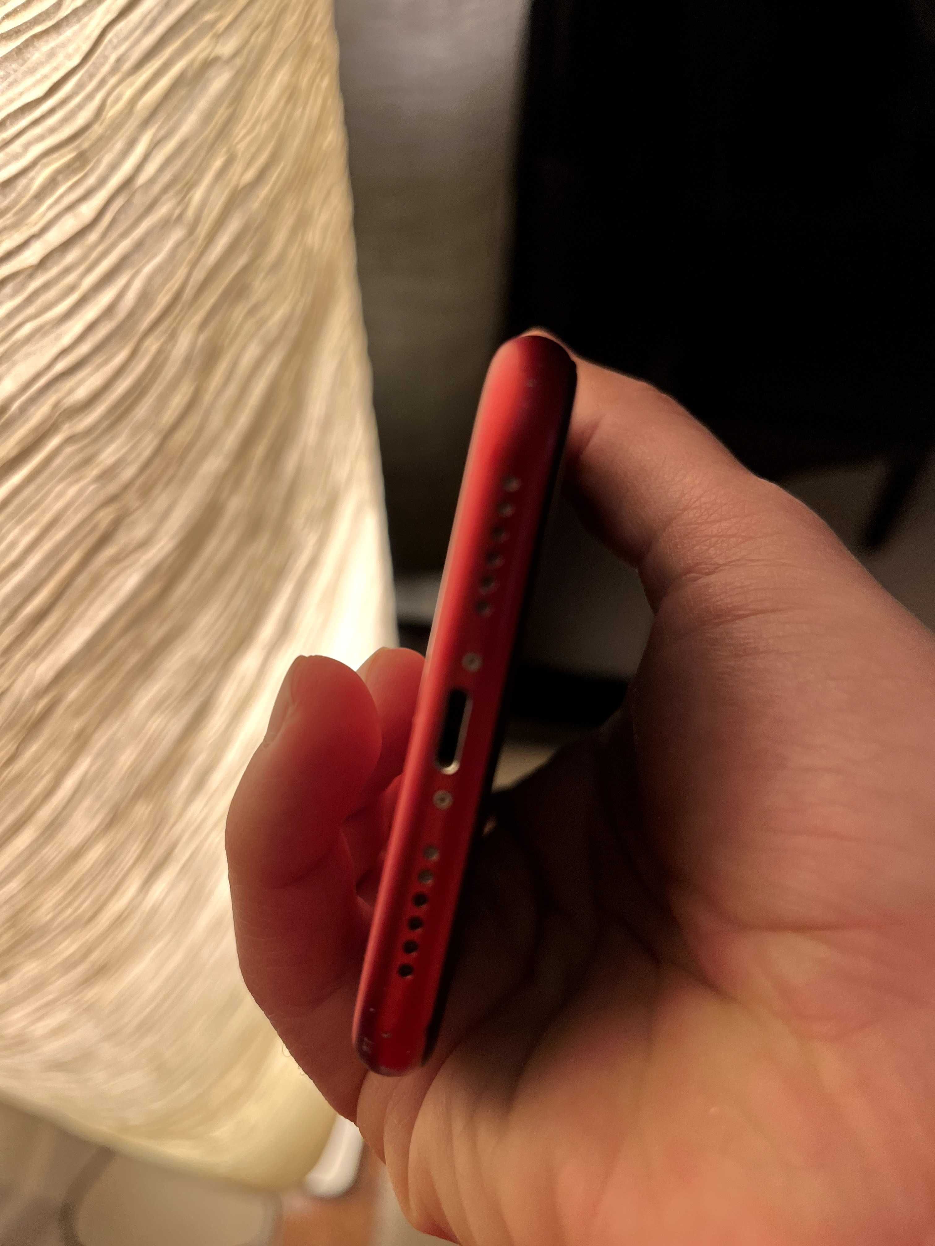 iPhone 11 64GB Vermelho
