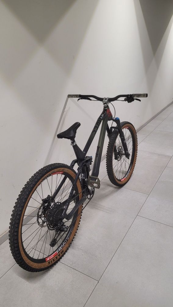 NS DEFINE AL 150 L 29" (możliwa zamiana za DH)