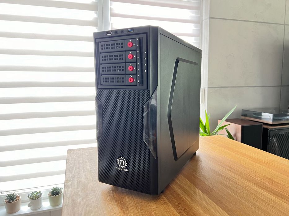 PC/Serwer NAS PC | i7-12700k | 64GB RAM | 10TB HDD | 250GB M.2 TrueNas