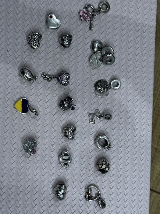 Pandora браслет шарм