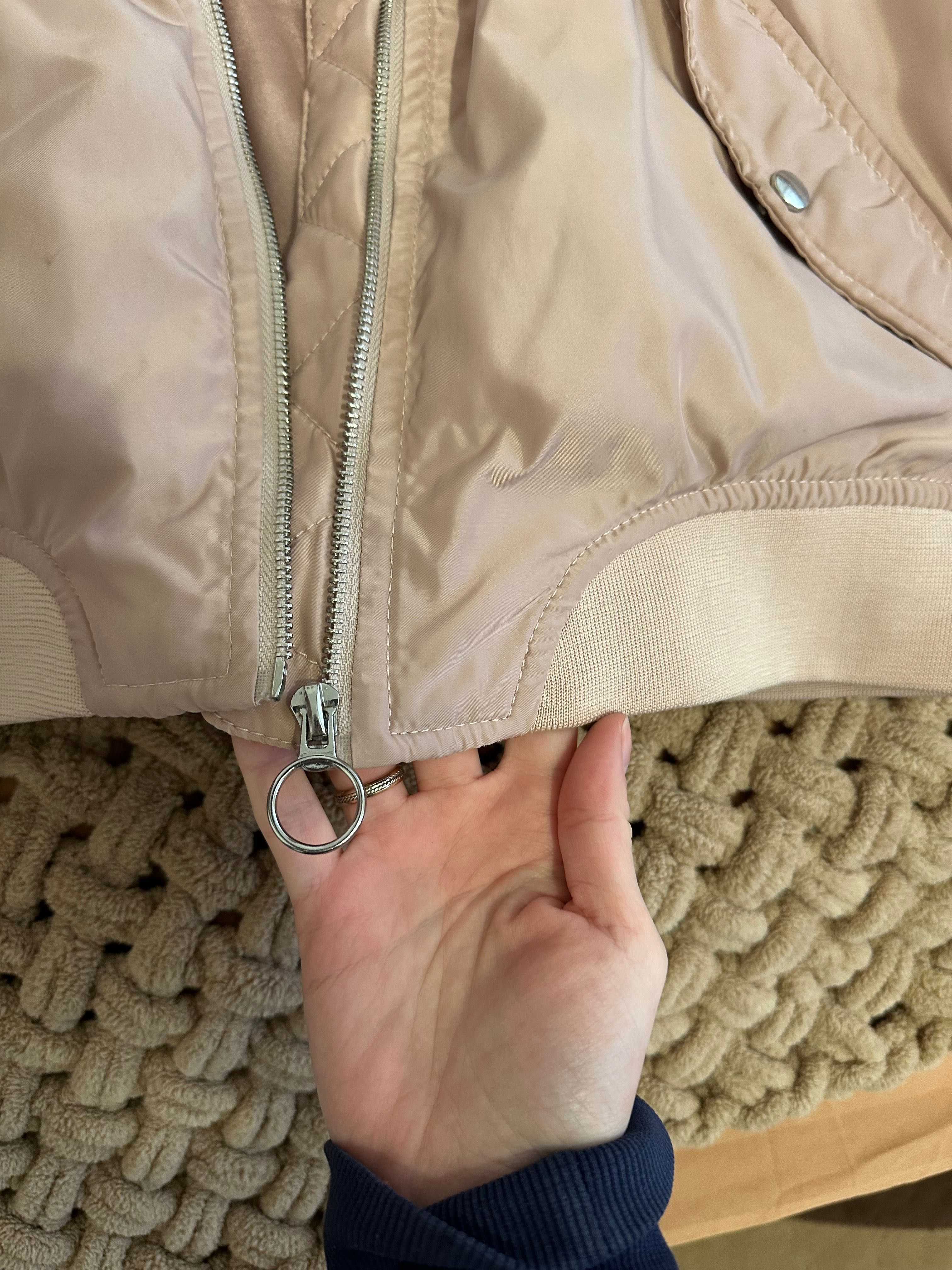 Бомбер pull bear куртка