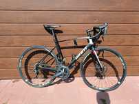 Rower szosowy Giant defy Tiagra