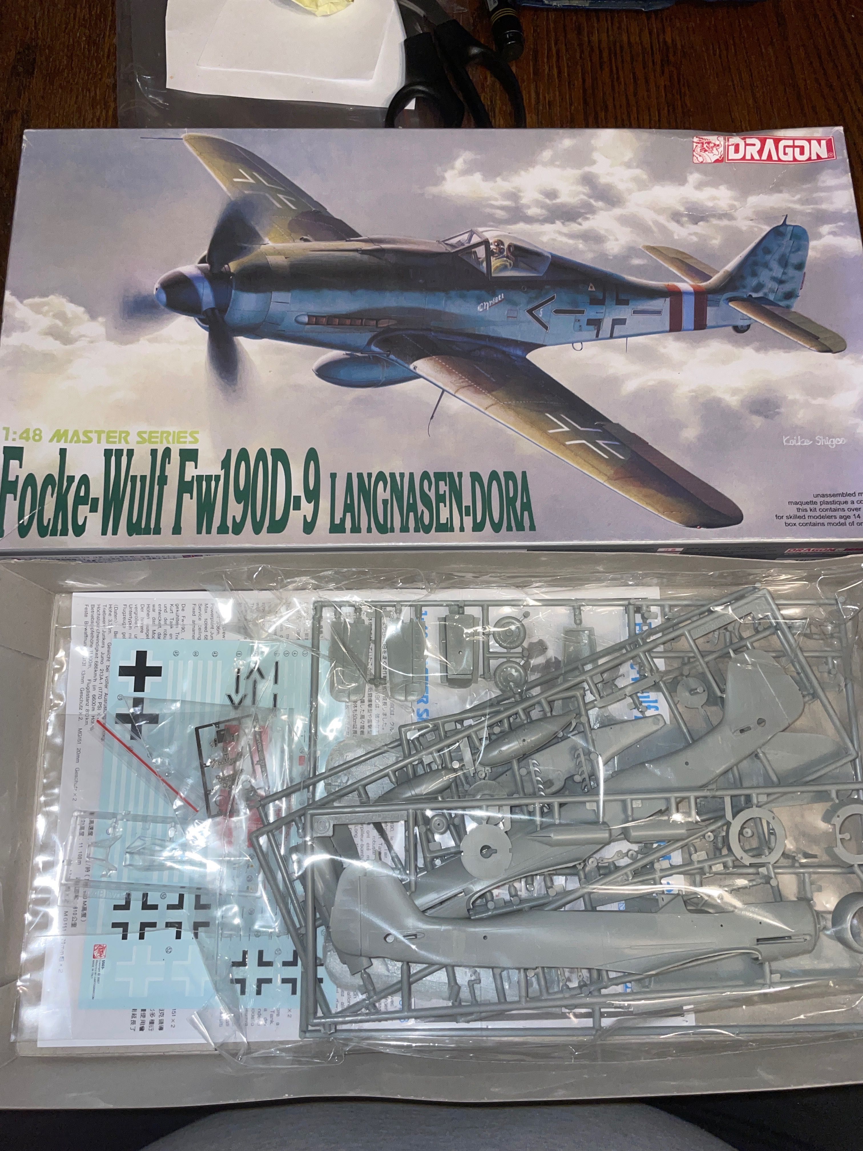 Focke-Wulf FW190D-9 Langnasena-Dora 1:48 Dragon