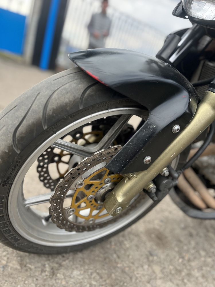 Продам кавасаки er6n