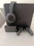 PlayStation 4 Slim
