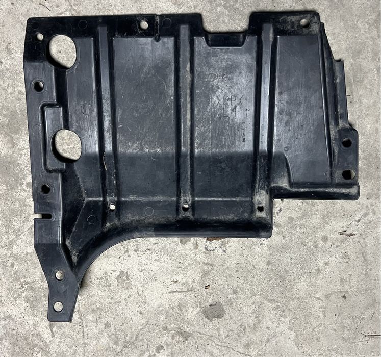 Захист двигуна лансер 9