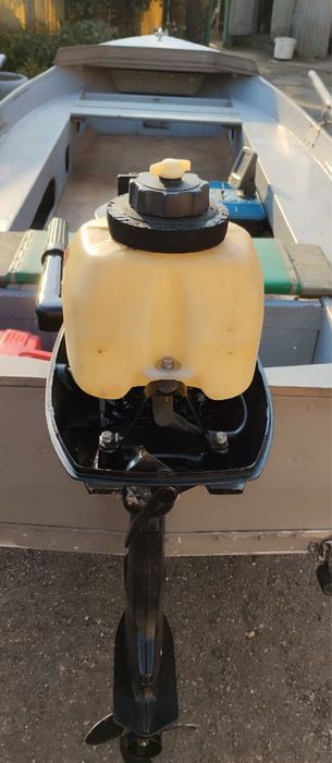 Продам човен Меркурій -5