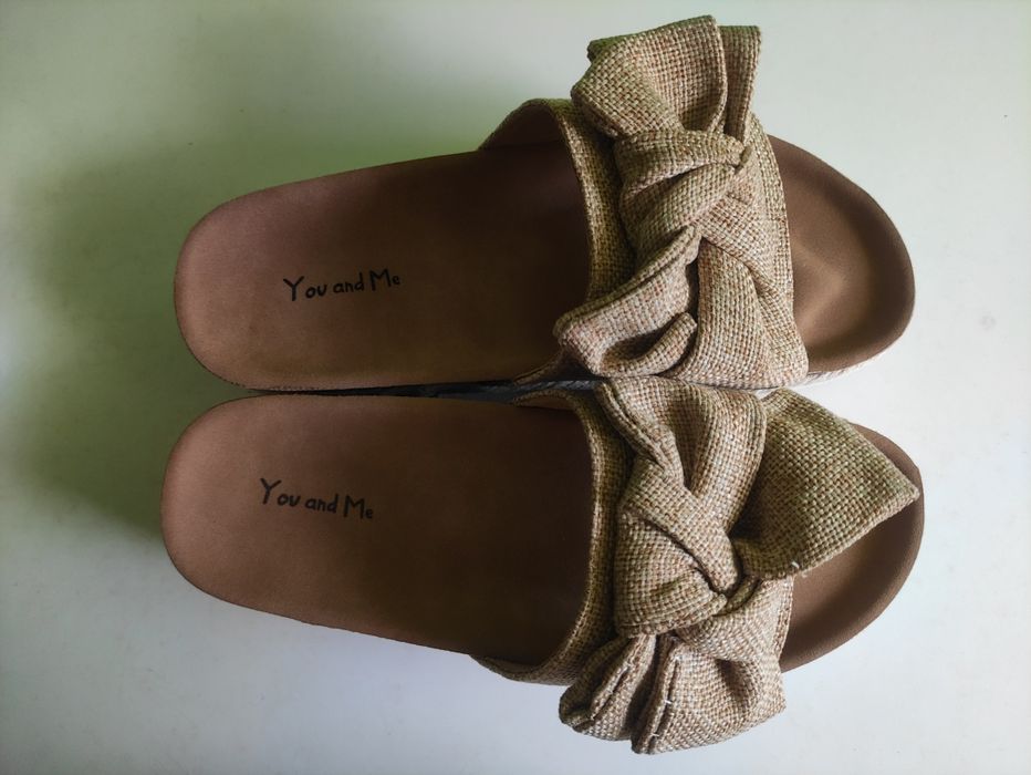 Sandálias número 39, NOVAS!