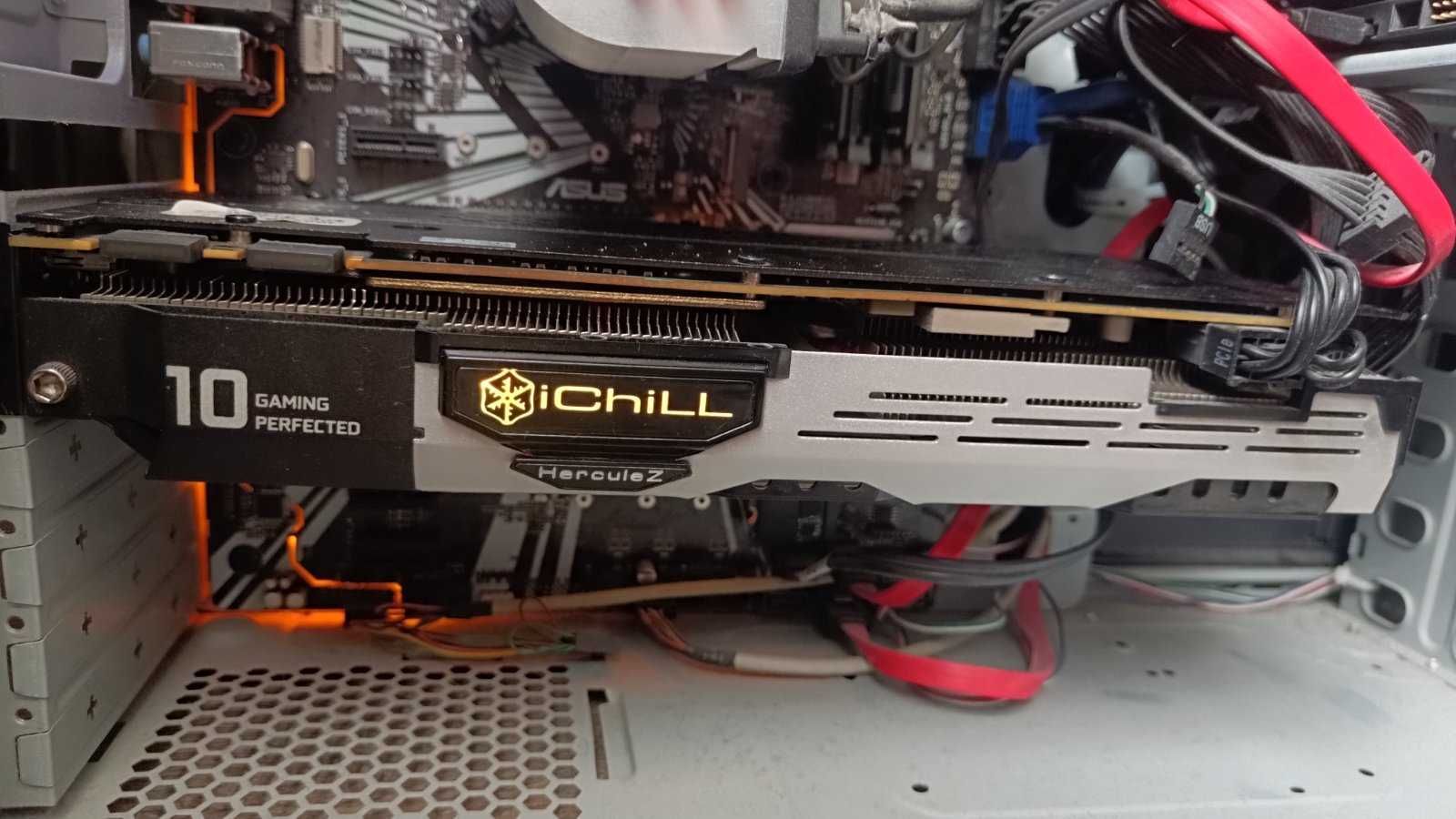 Відеокарта Inno3D GTX 1070 iChill X3 8GB в хорошому стані