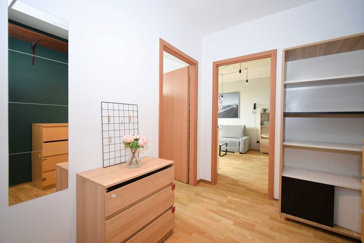 Mieszkanie 2 pokoje, oddzielna kuchnia, 43,8 m2, ul. Rataje