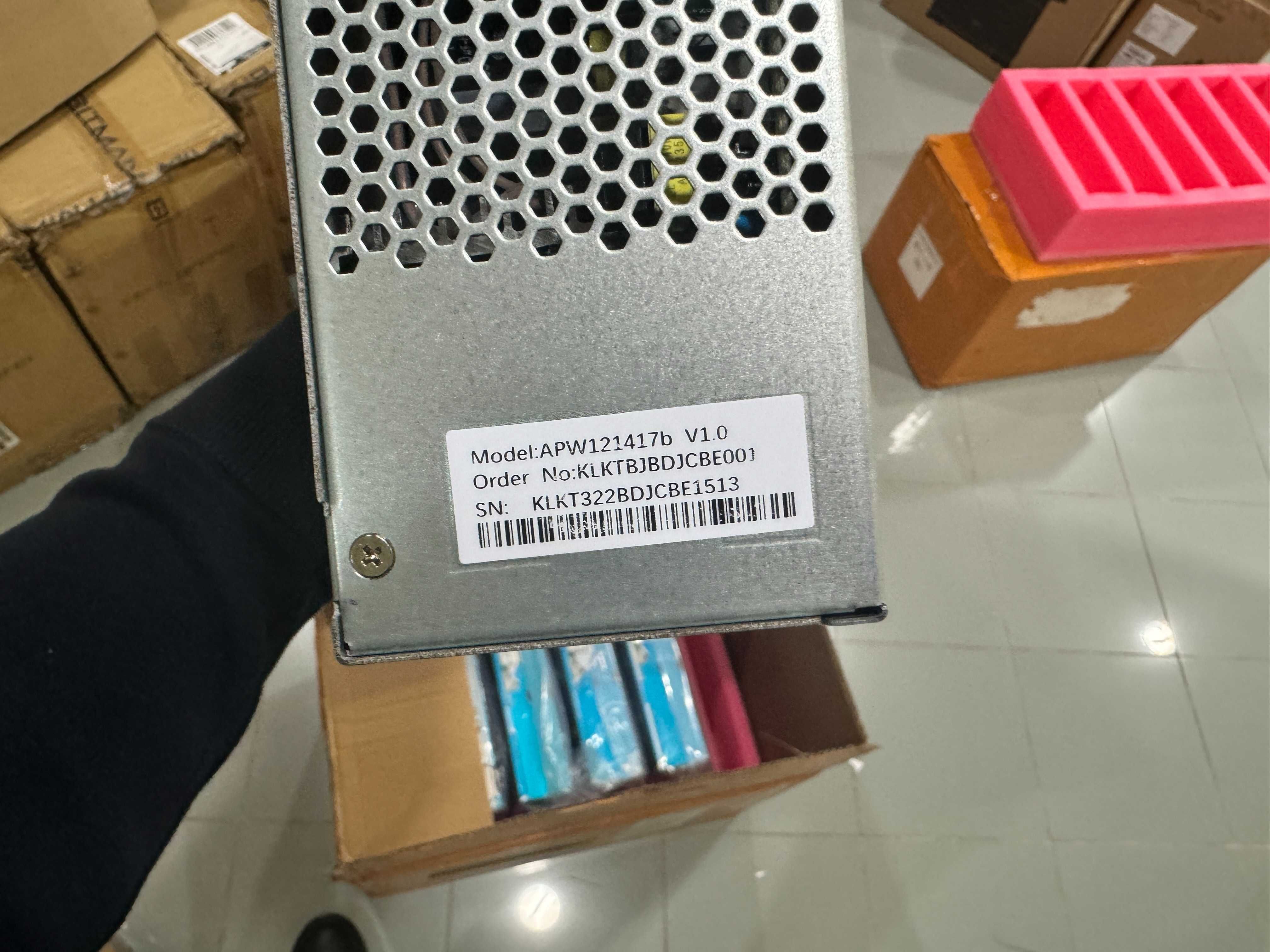 Нові Блоки живлення BITMAIN APW12 14-17v (B) для S19 (xp), K7, L7, KS3