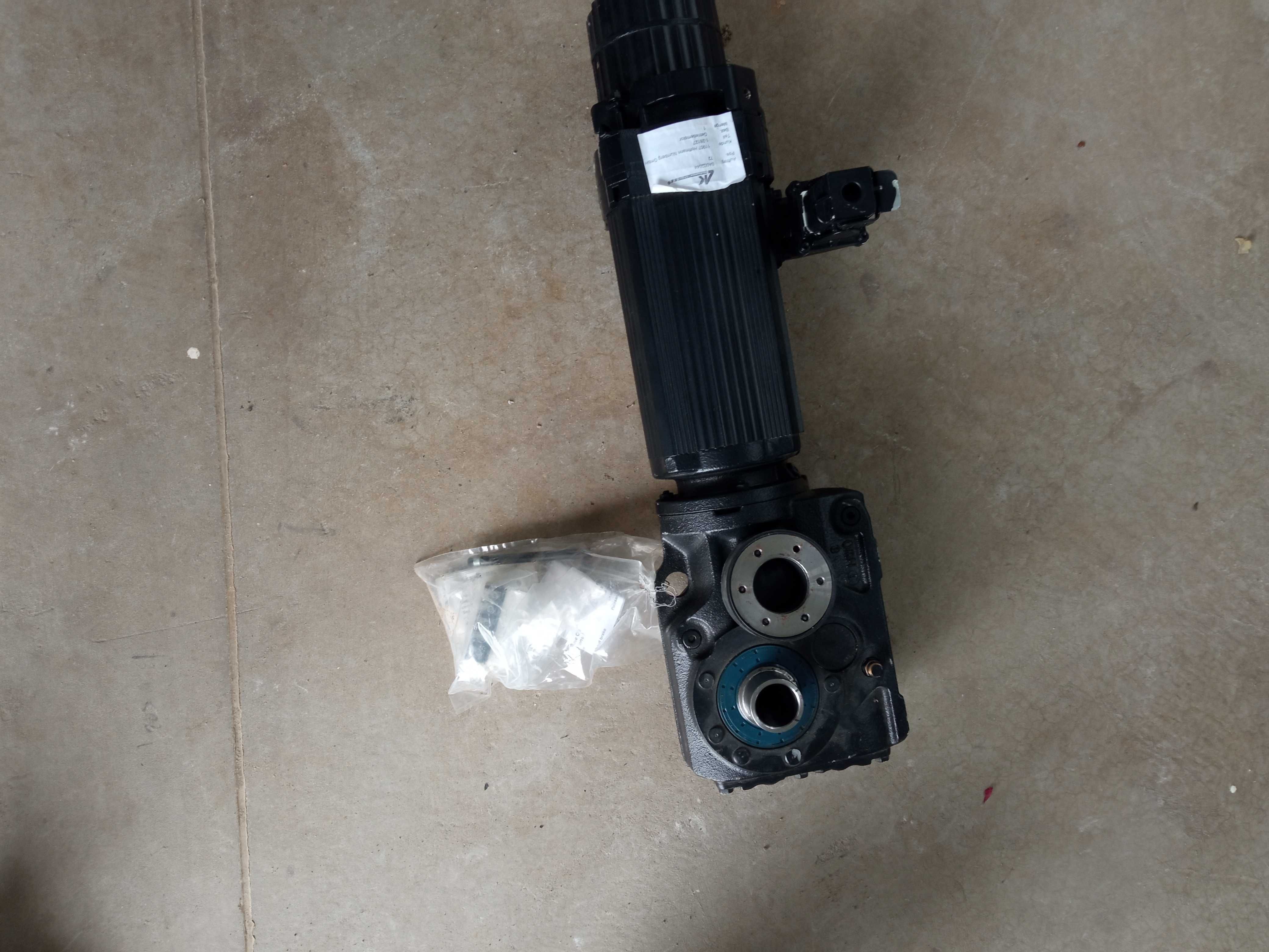 Serwomotor Motoreduktor SEW Eurodrive KH 37