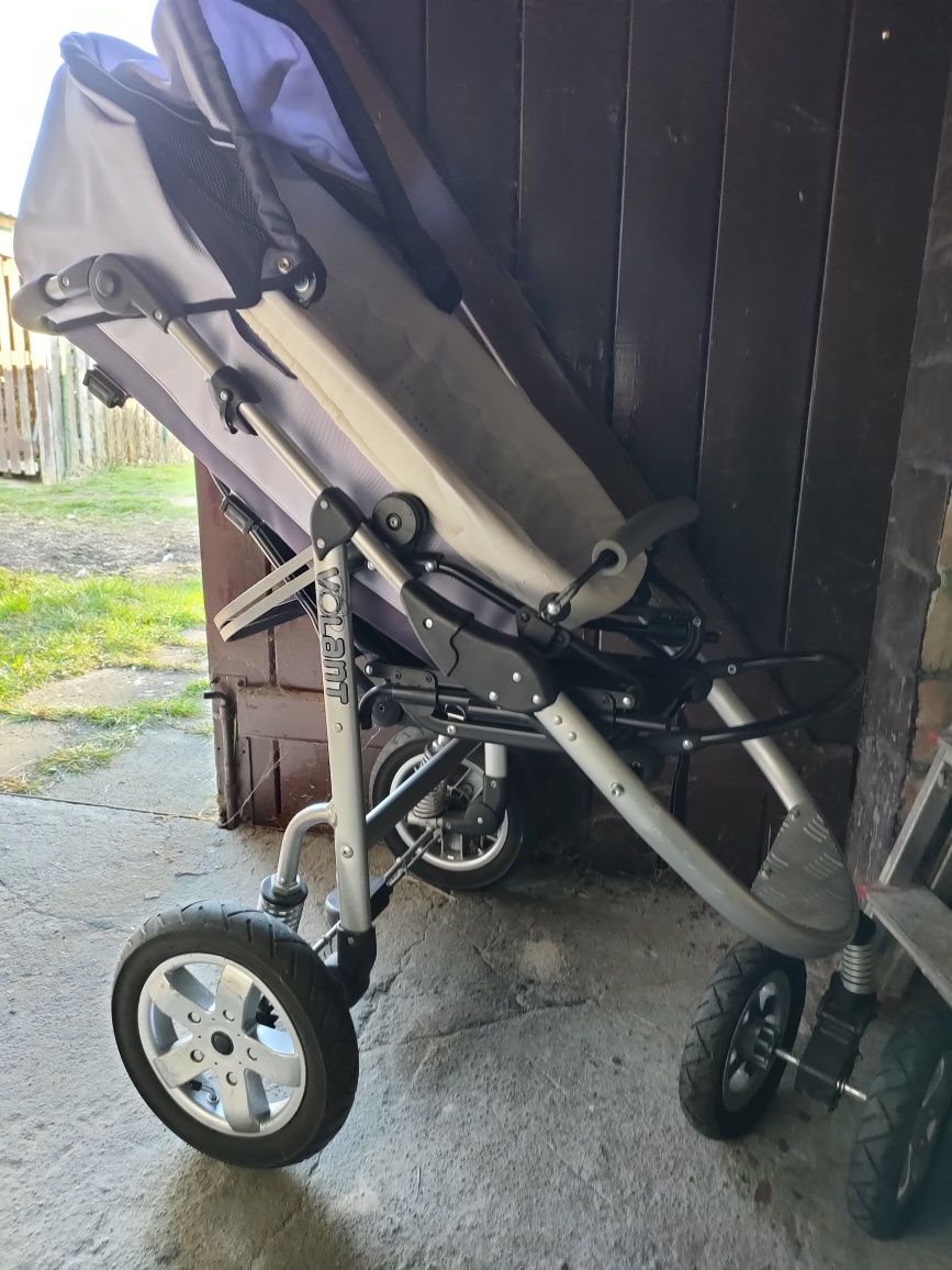 Wózek spacerowy dla dziecka