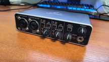 Behringer UMC202HD