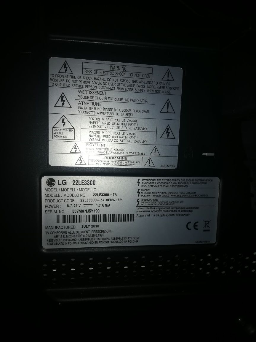 Tv    LG22LE3300