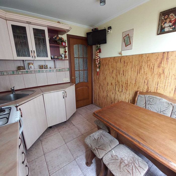 Оренда 2-кімнатної квартири по вул.Шевченка (Рясне)