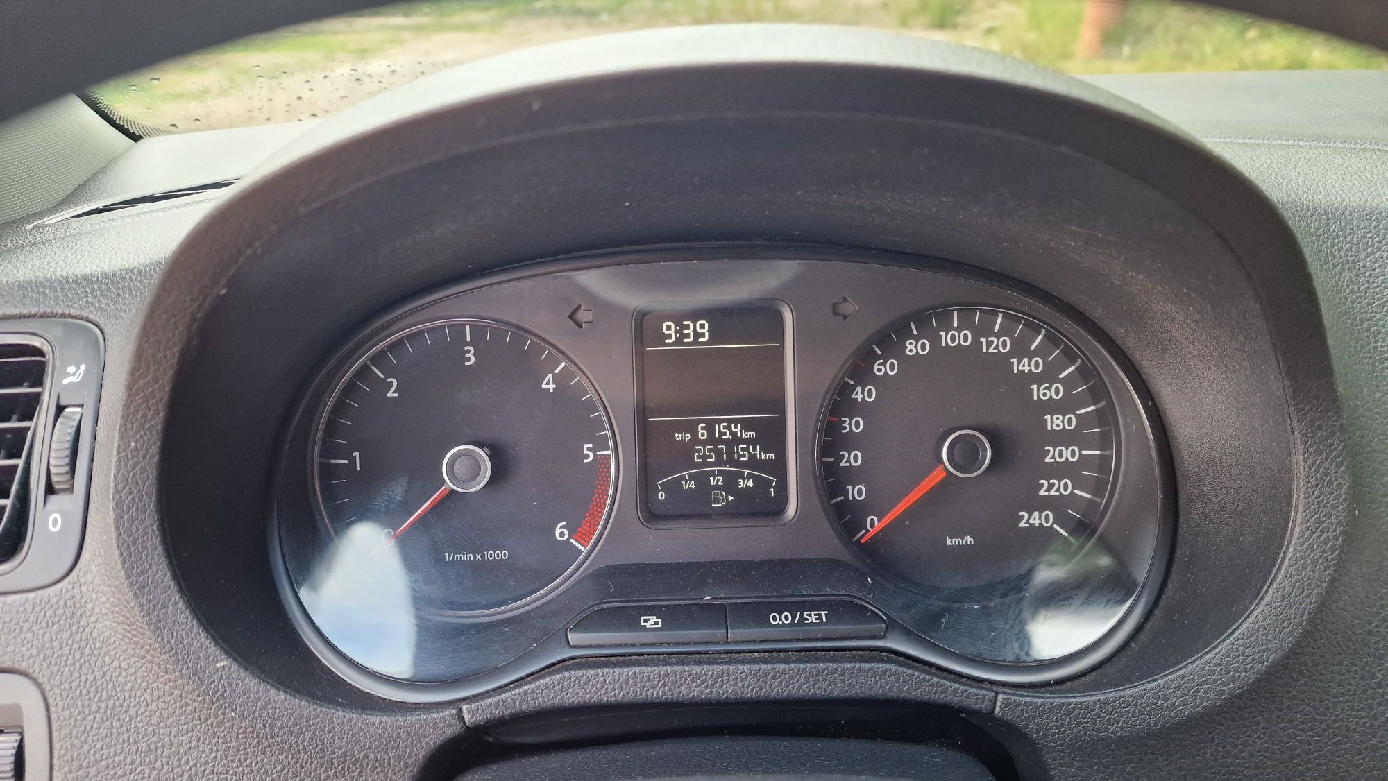 VW Polo 6R 1.6 TDI