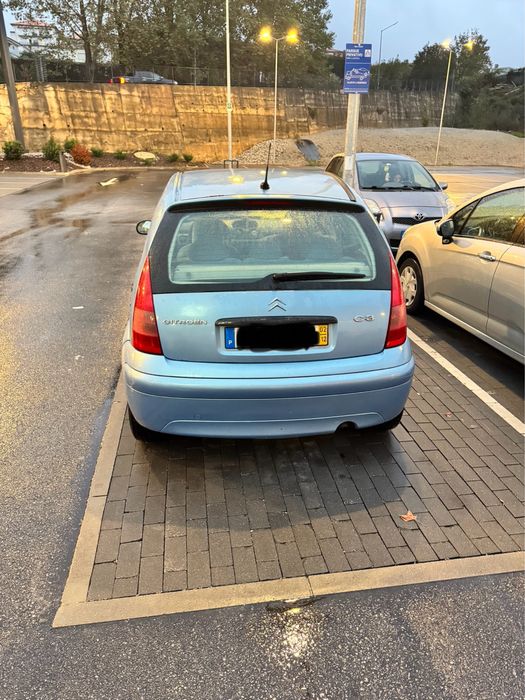 Carro citroen c3.