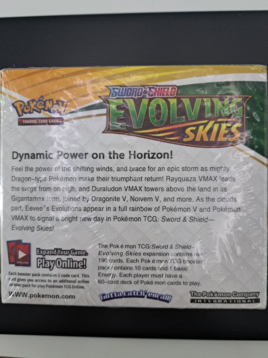 Pokemon Sword & Shield Evolving Skies Booster Box Nowy Zafoliowany!!