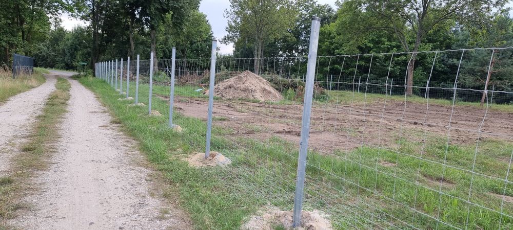 Ogrodzenie terenu inwestycyjnego, działki,  sadu