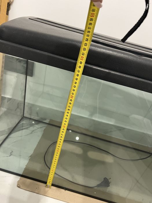 Продам акваріум розміром 80*35*53