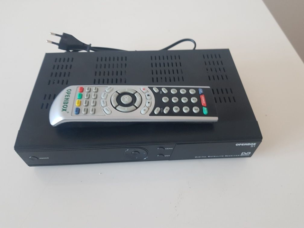 Тюнер Openbox S1