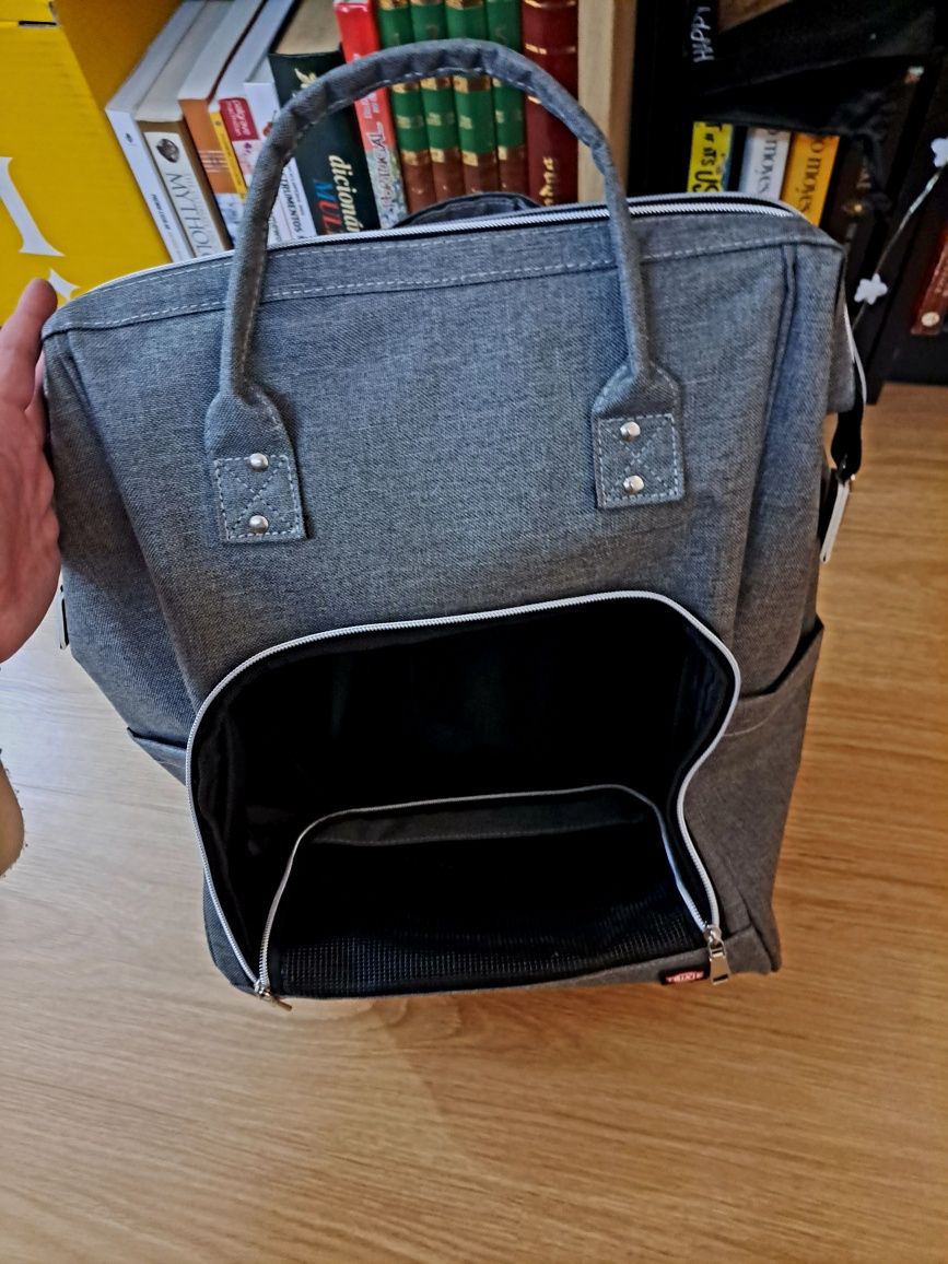 Mochila para gato ou cão pequeno