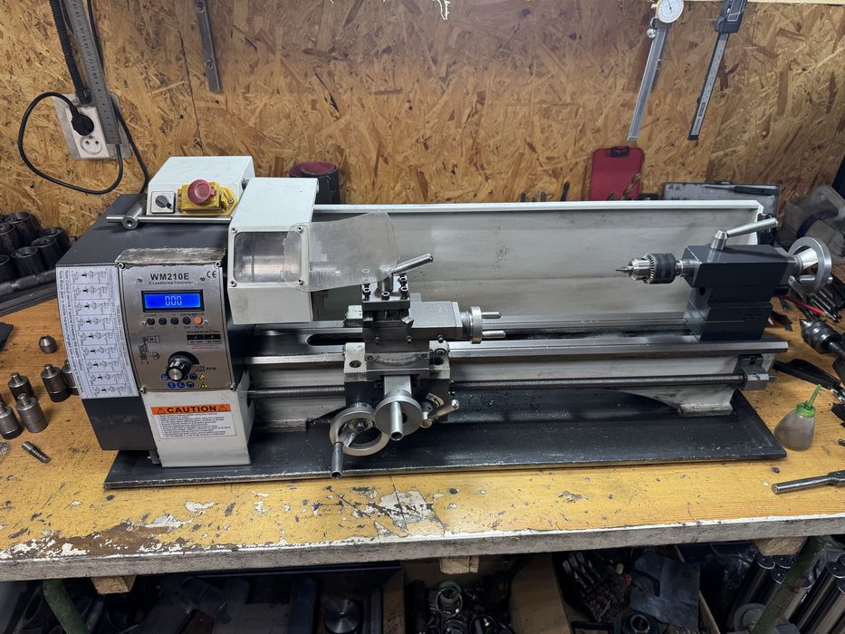 Токарний верстат ARDOTECH WM210Е*600мм, 1100W (вал 14 мм) ТВ