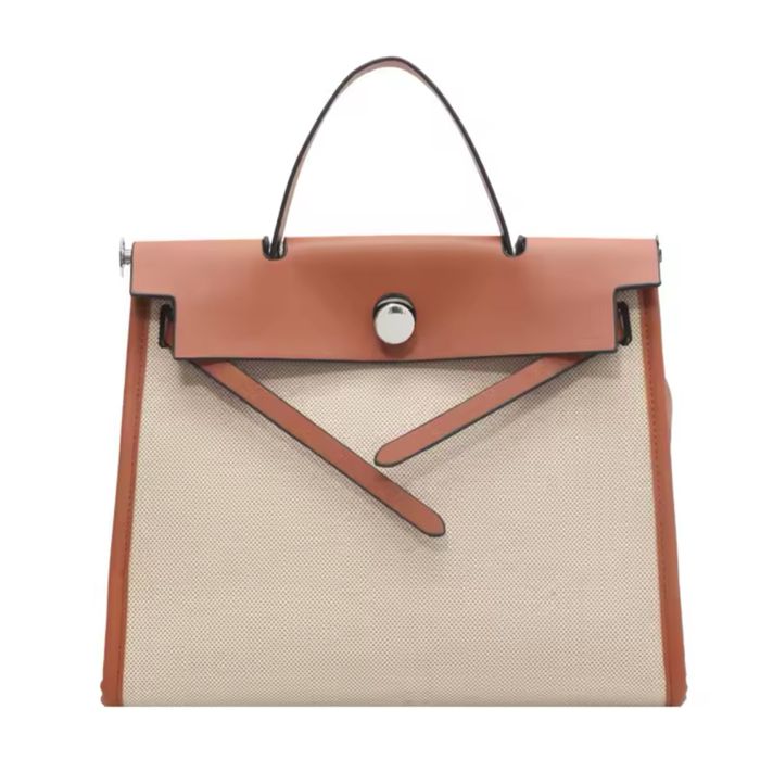 Женская сумка в стиле herbag