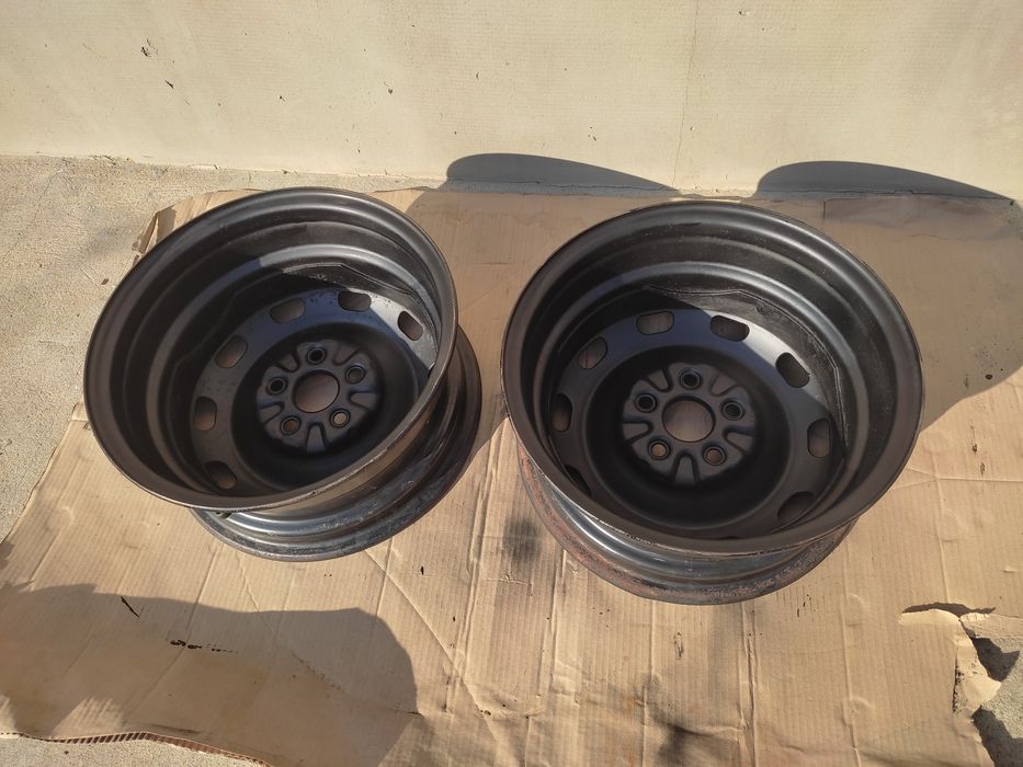 Продам стальные диски от Тайоты Карины 5/100