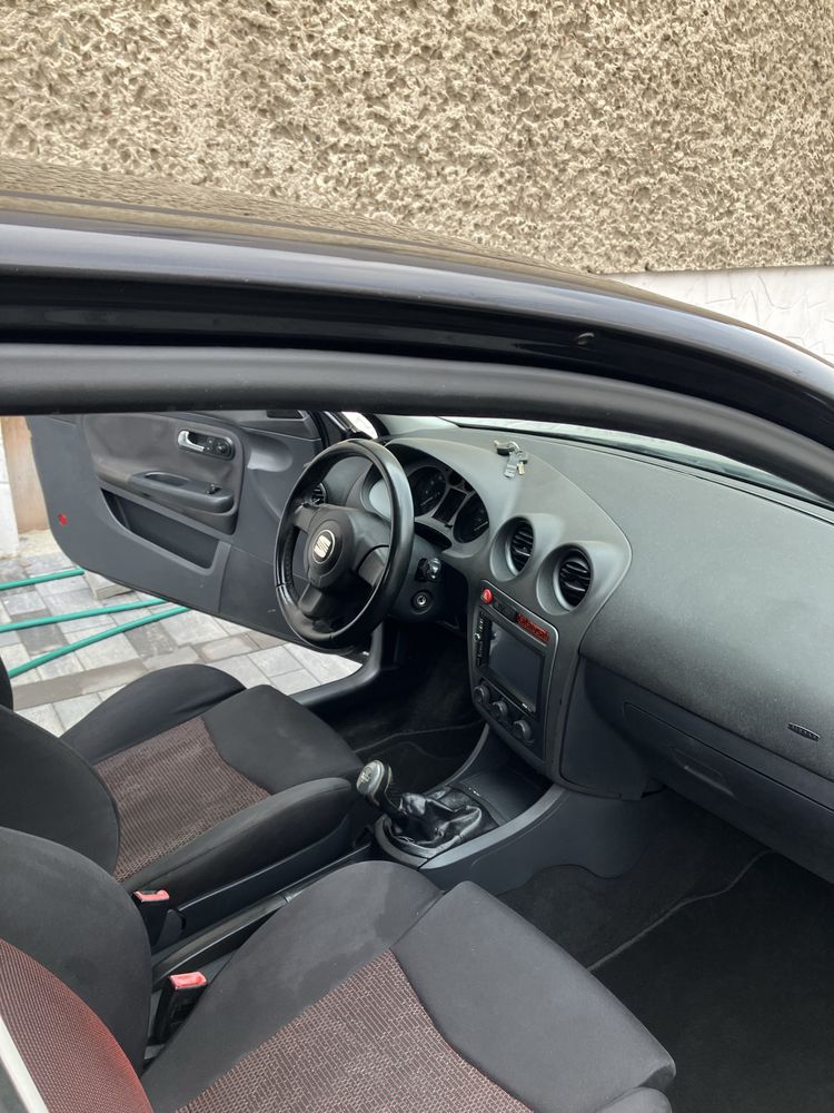 Seat ibiza Stan bdb navigacja klima  alusy