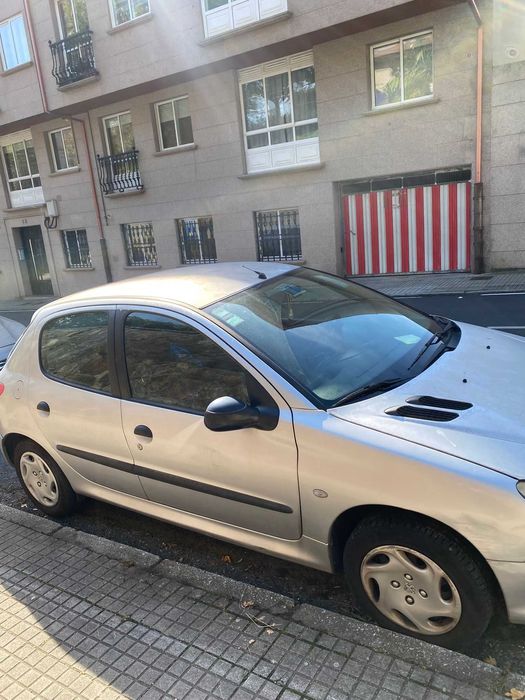 Peugeot 2006 Bom estado