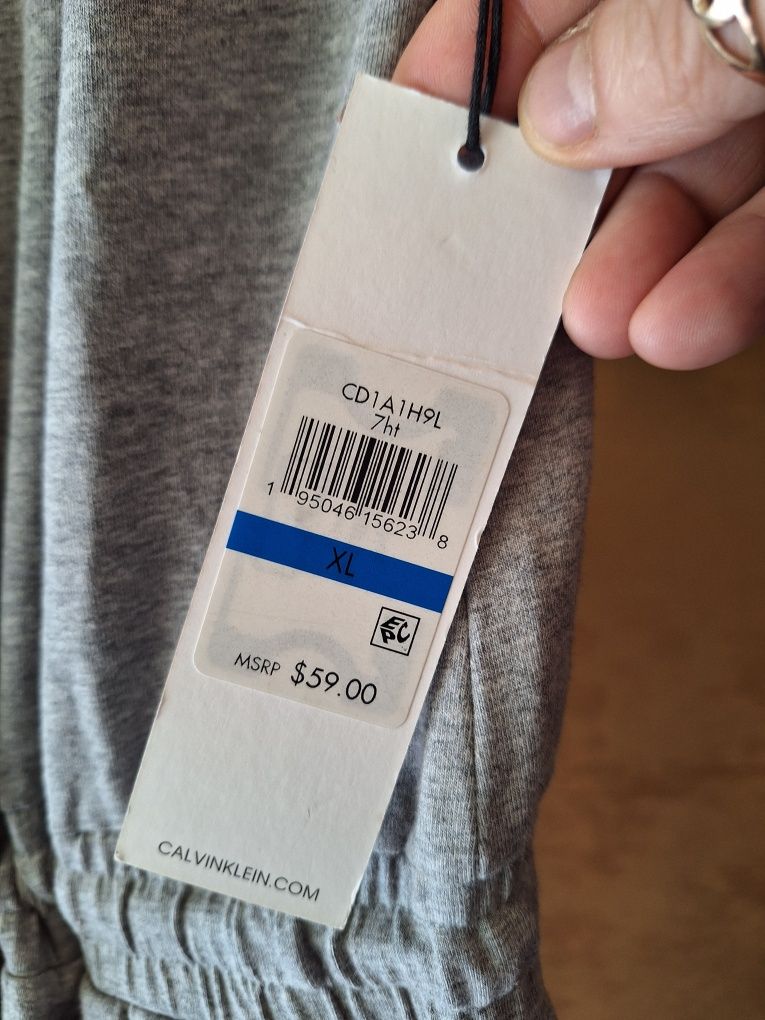 Calvin klein kombinezon XL