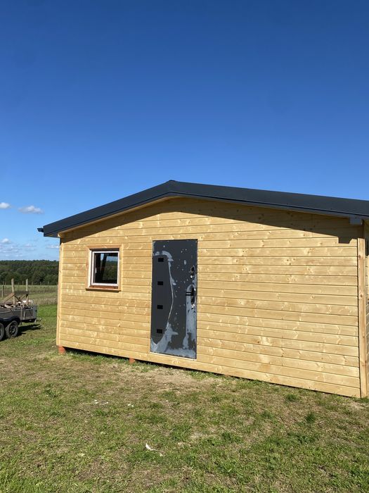 Konstrukcje drewniane: Wiaty, Garaże, domki całoroczne