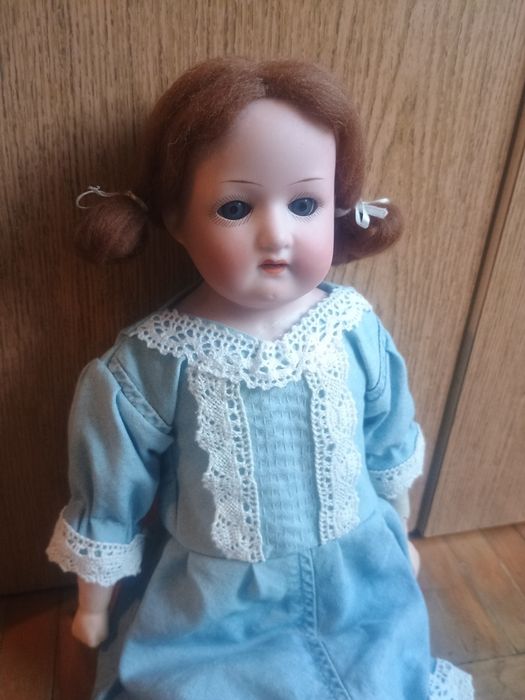 Stara lalka przedwojenna