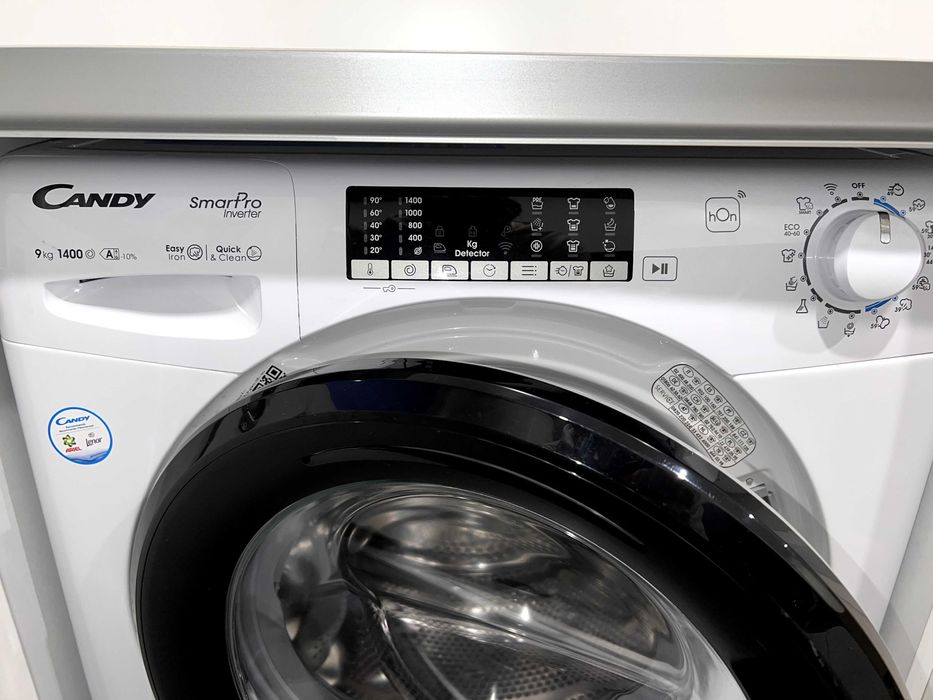 Máquina de Lavar Roupa Candy – 9 kg / 1400 rpm – Como Nova