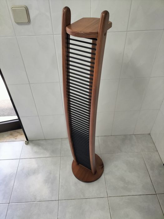Suporte para Cd's em madeira