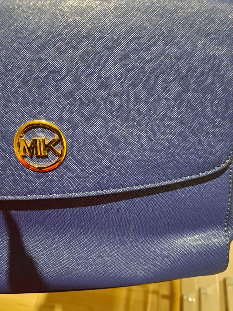 Torebka damska na pasek Michael Kors, granatowa