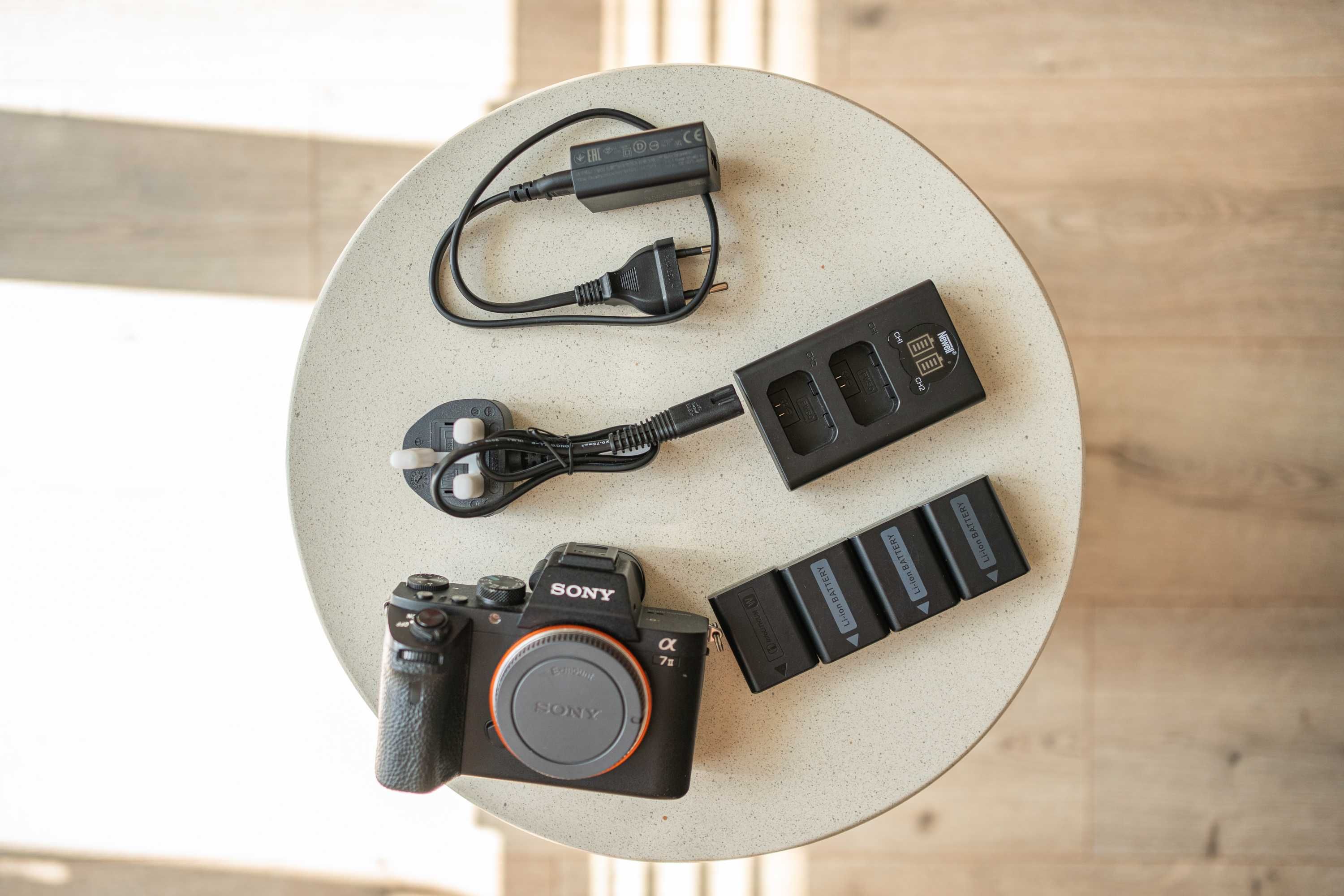 Body Sony A7II bezlusterkowiec FE pełna klatka - 5 baterii- cały zesta