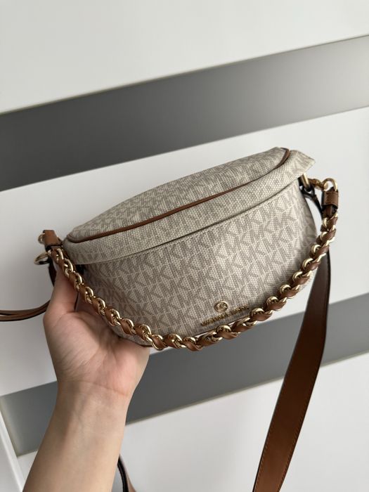 Бананка Michael Kors