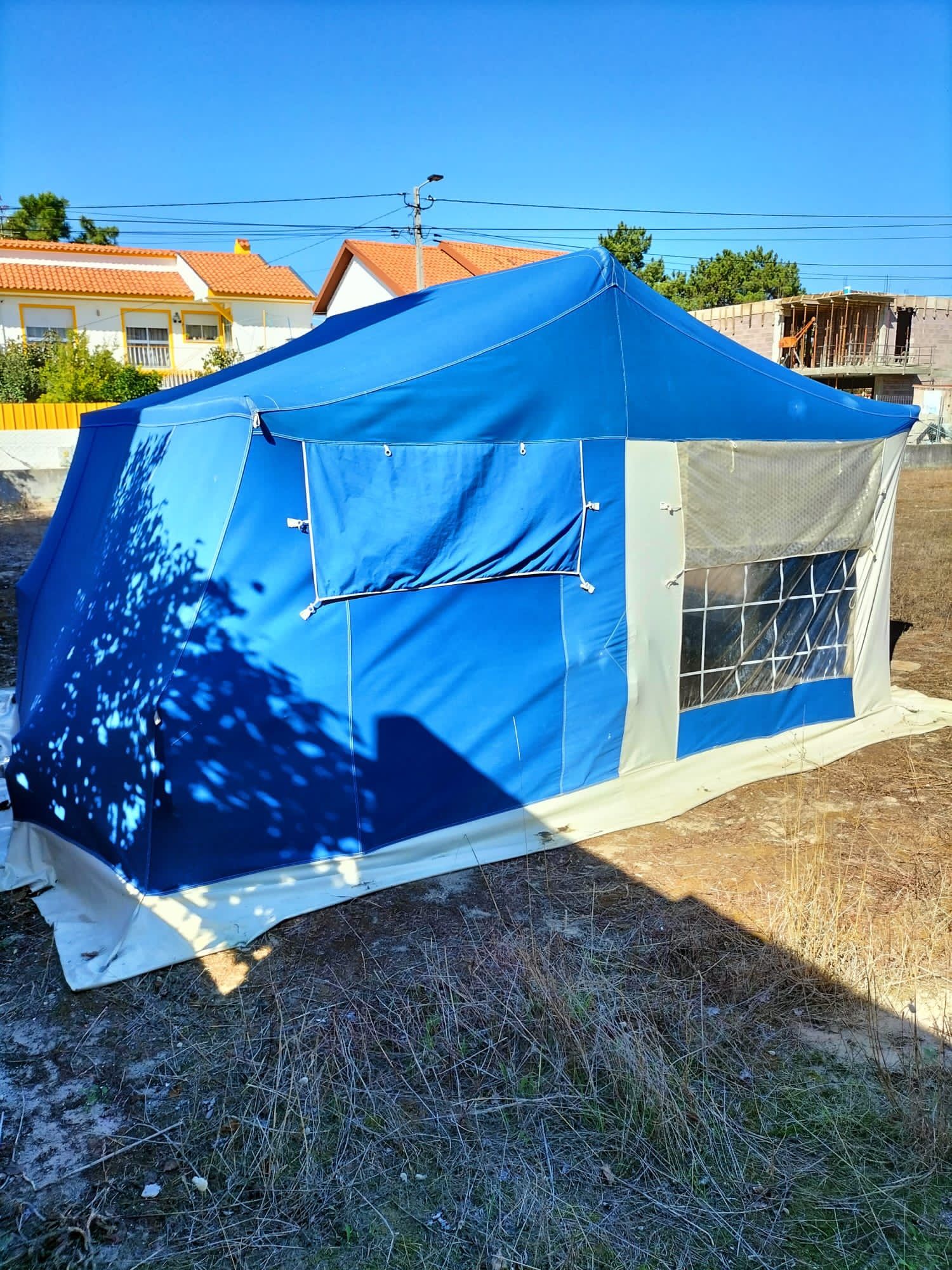 Atrelado tenda campismo